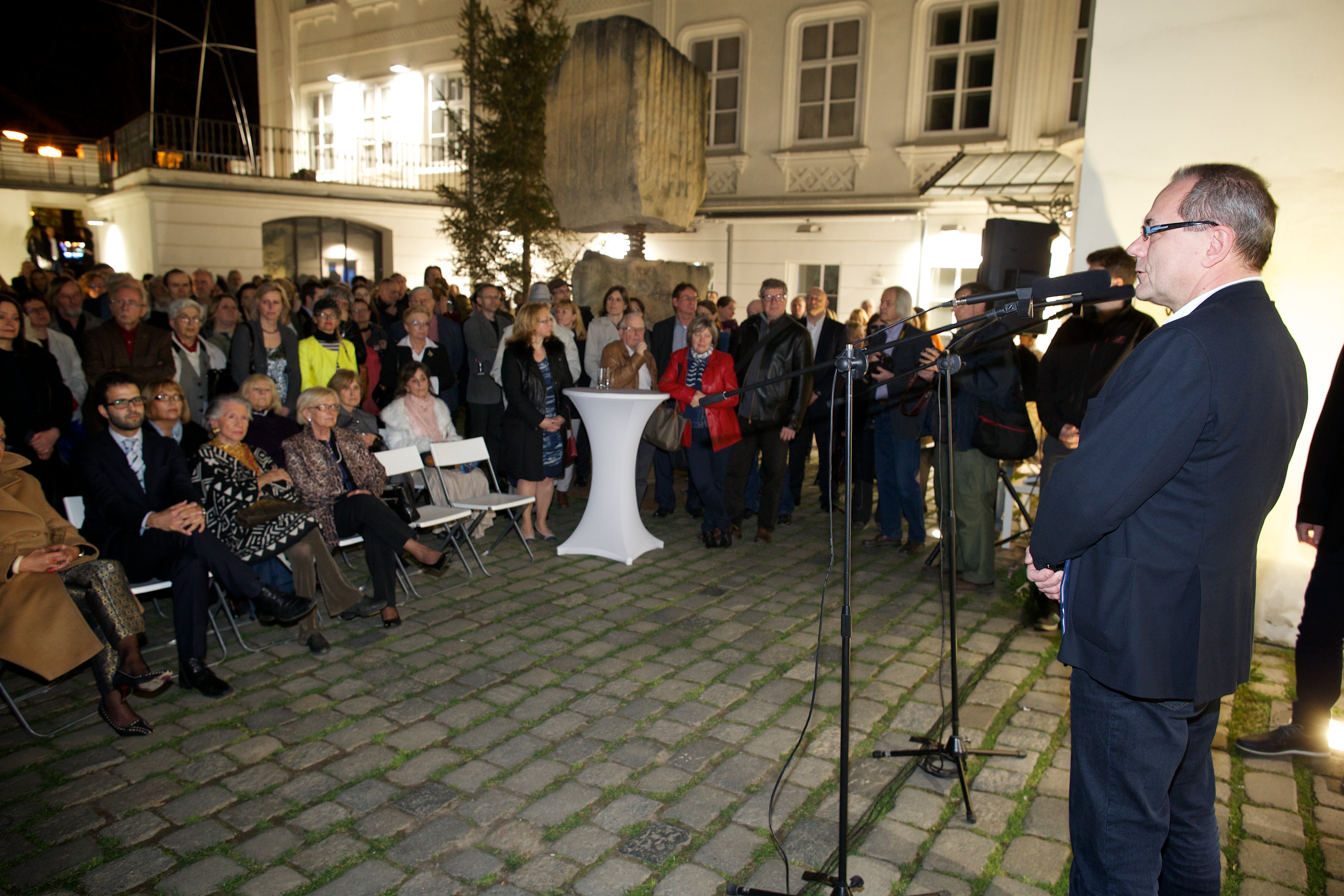 V Museu Kampa začala výstava obrazů Josefa Šímy