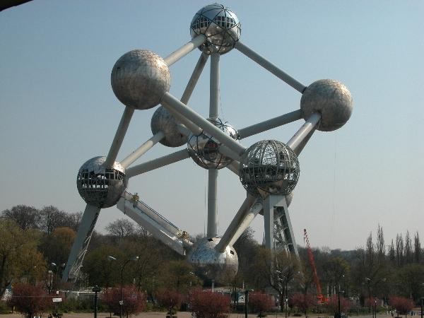 brusel_atomium_jpg